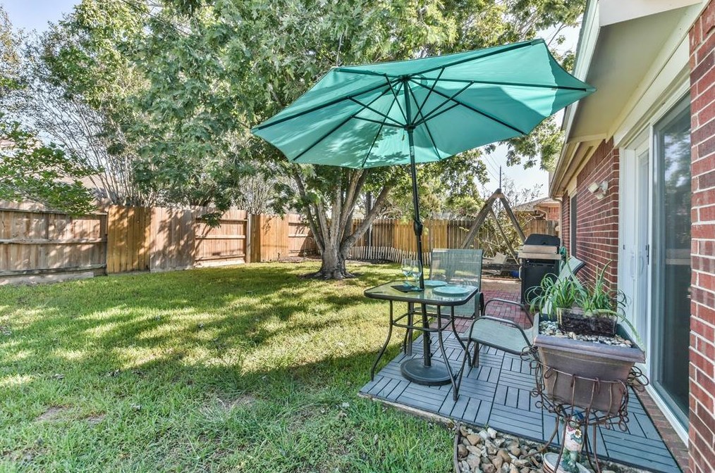 11942 Solon Springs Dr, Tomball TX  77375-1743 exterior