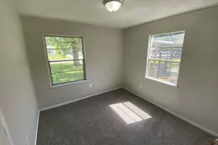 5414 Northridge Dr, Houston, TX 77033 - Photo 8