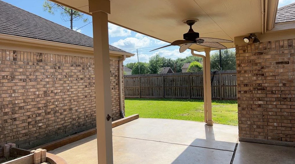 4006 Ivywood Dr, Pearland, TX 77584
