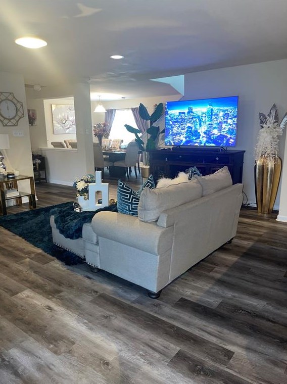 11722 Wainscot Ct, Houston TX  77038-2660 exterior