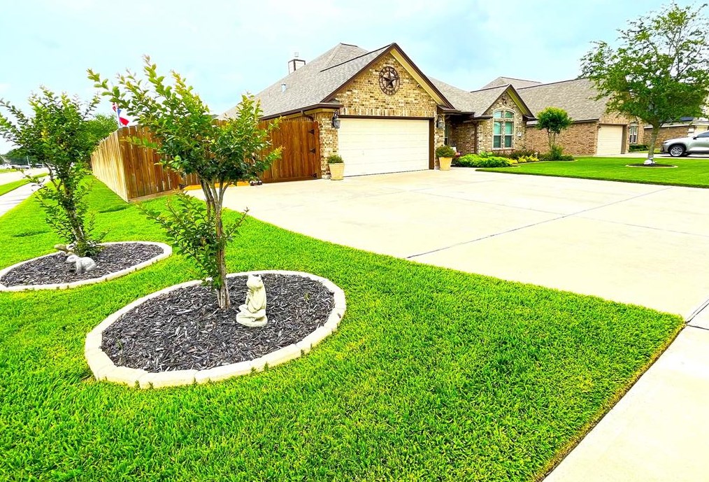 100 Jefferson St, Richwood, TX 77531