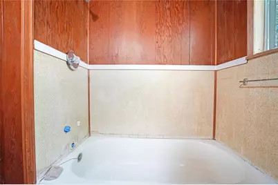 691 County Road 1333, Liberty, TX 77575 - Photo 12