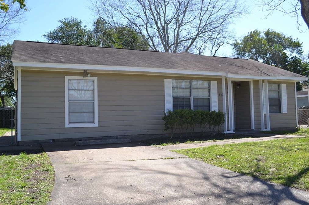 13907 Nitida St, Houston, TX 77045