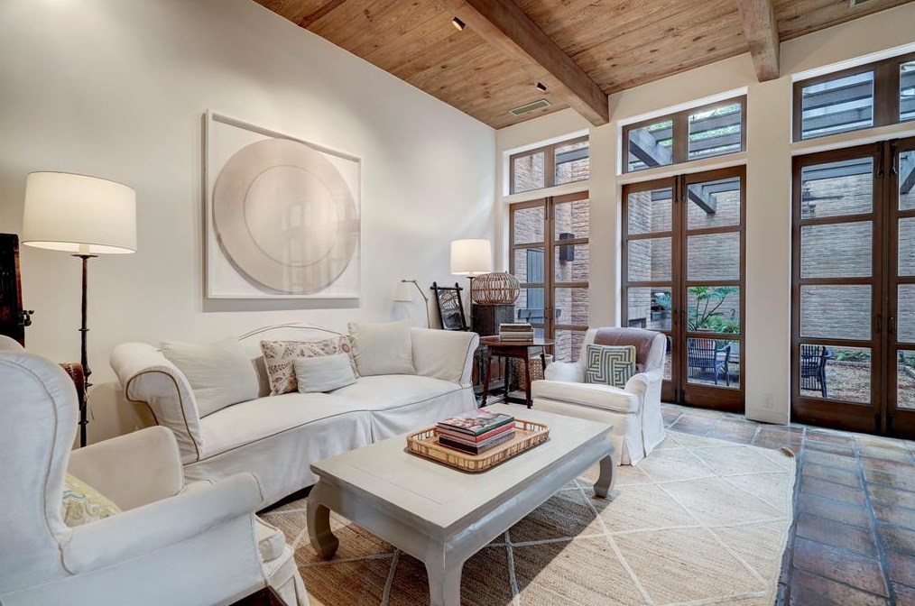 2819 Ferndale St, Houston TX  77098-1115 exterior