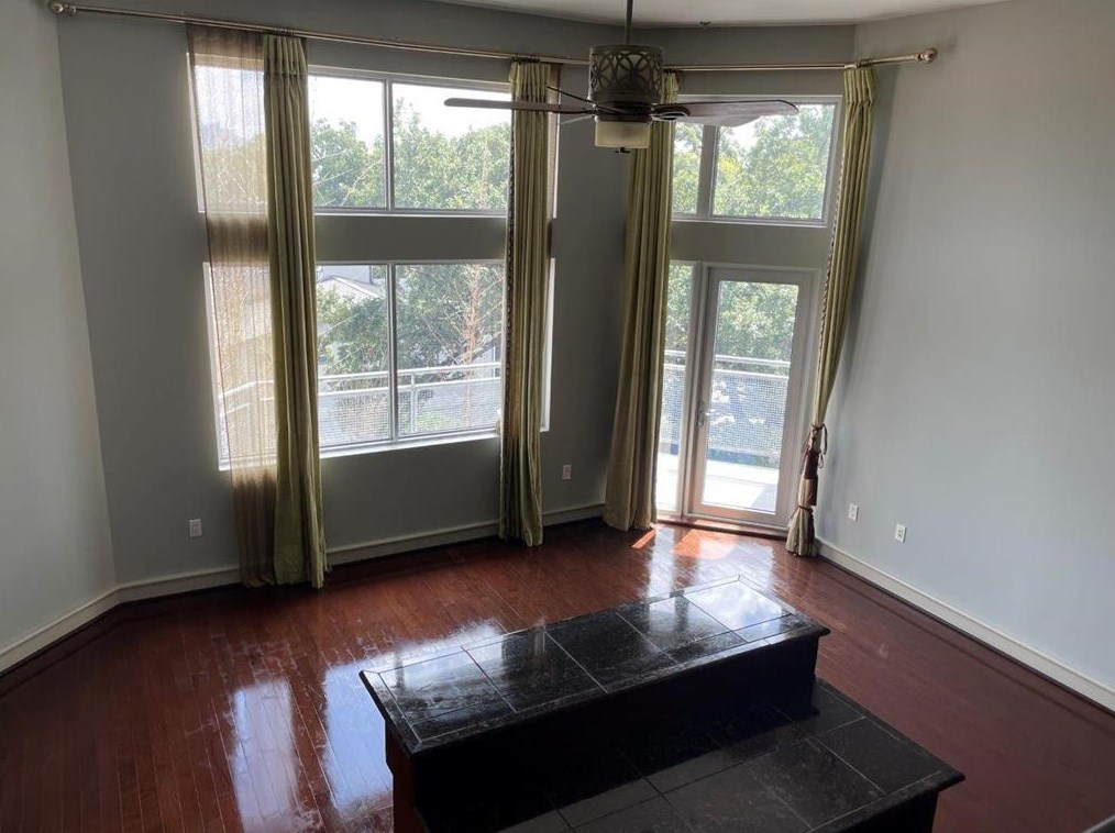 3311 Yupon St #417, Houston, TX 77006