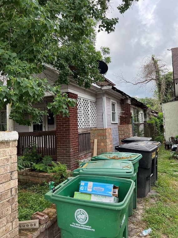 3914 Lamar St, Houston, TX 77023-1612