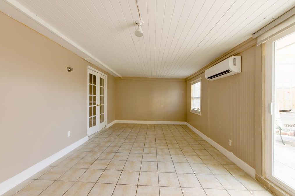 6314 Cpe Forward Dr, Houston TX  77083-1836 exterior