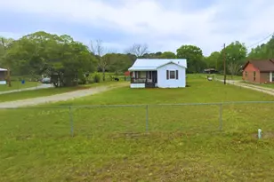 21384 Baptist Encampment Rd, New Caney, TX 77357 - Photo 2
