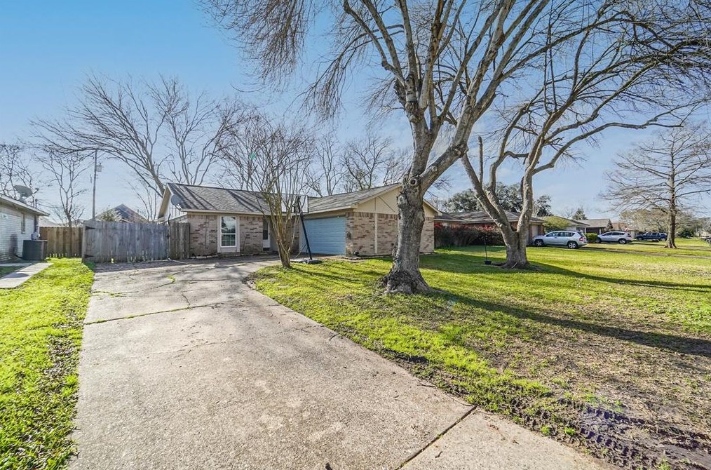 2921 Ocean Way, League City, TX 77573