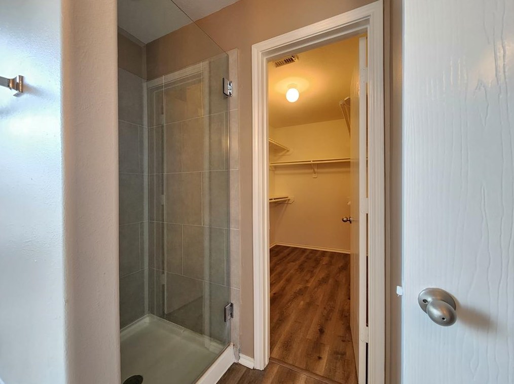 4210 Inkberry Valley Ln, Houston TX  77045-1712 exterior