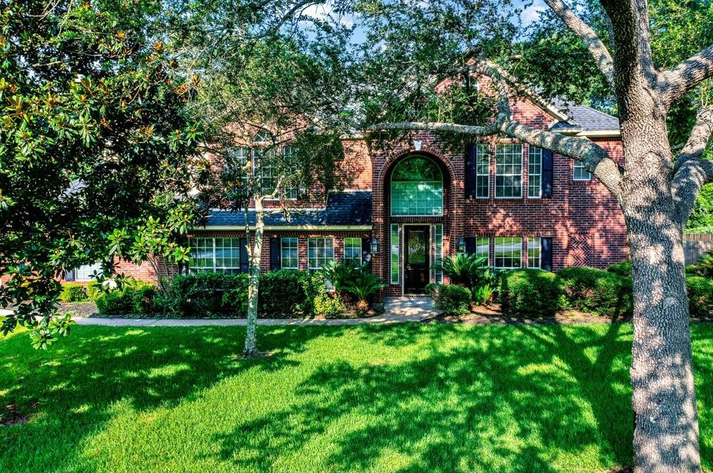 23618 Powder Mill Dr, Tomball, TX 77377-3920