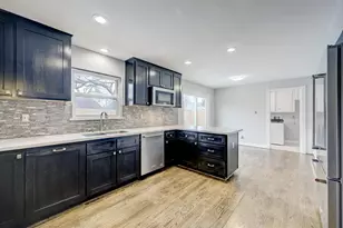 3307 Chris Dr, Houston, TX 77063 - Photo 8