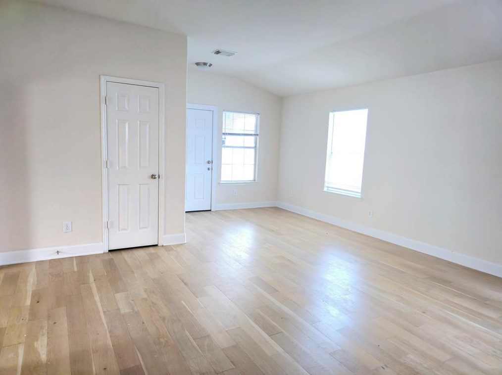 13427 Lauren Forest Ln, Houston, TX 77044