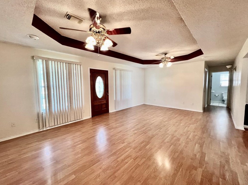 200 This Way, Bay City, TX 77414-1002