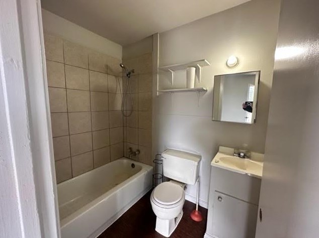 11226 Jacinto Dr, Houston, TX 77044-6425