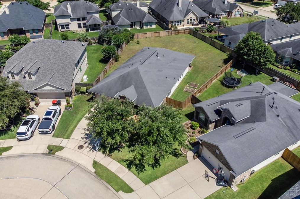 7415 Boerne Creek Dr, Richmond TX 77407-5043 exterior