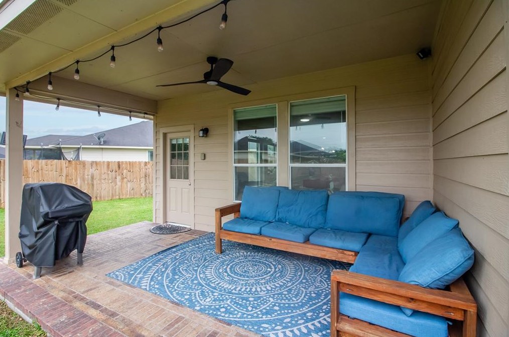 7415 Boerne Creek Dr, Richmond TX 77407-5043 exterior