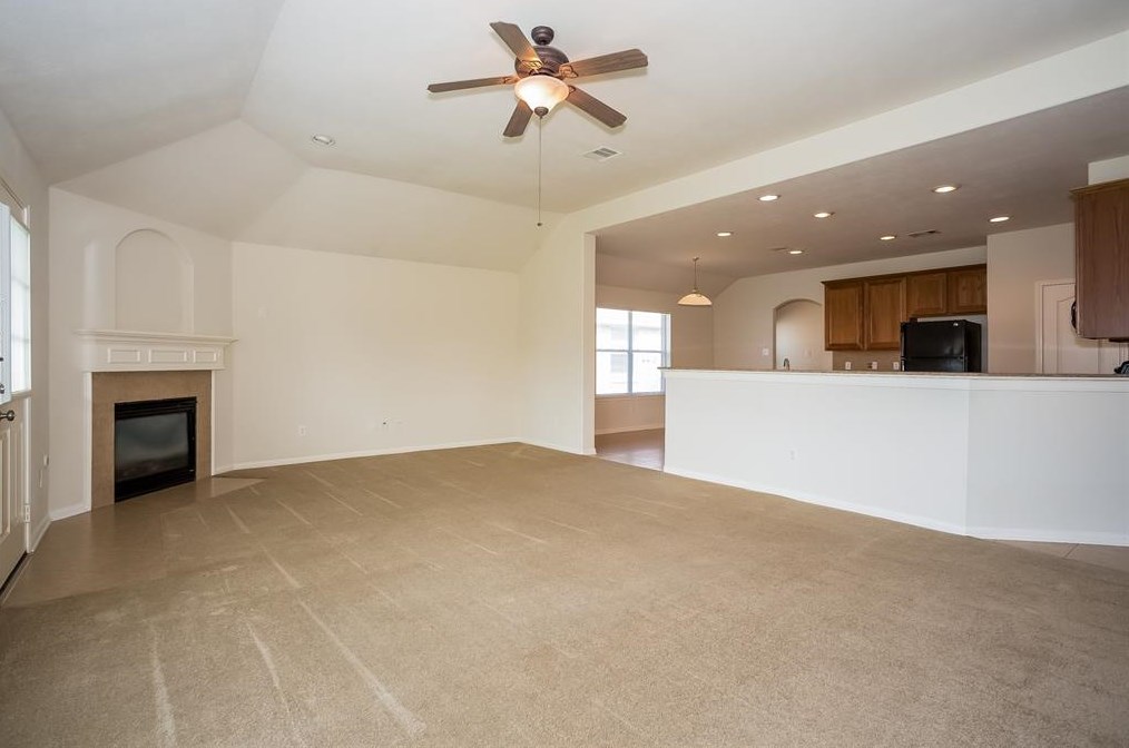 26019 Chapman Falls Dr, Richmond, TX 77406