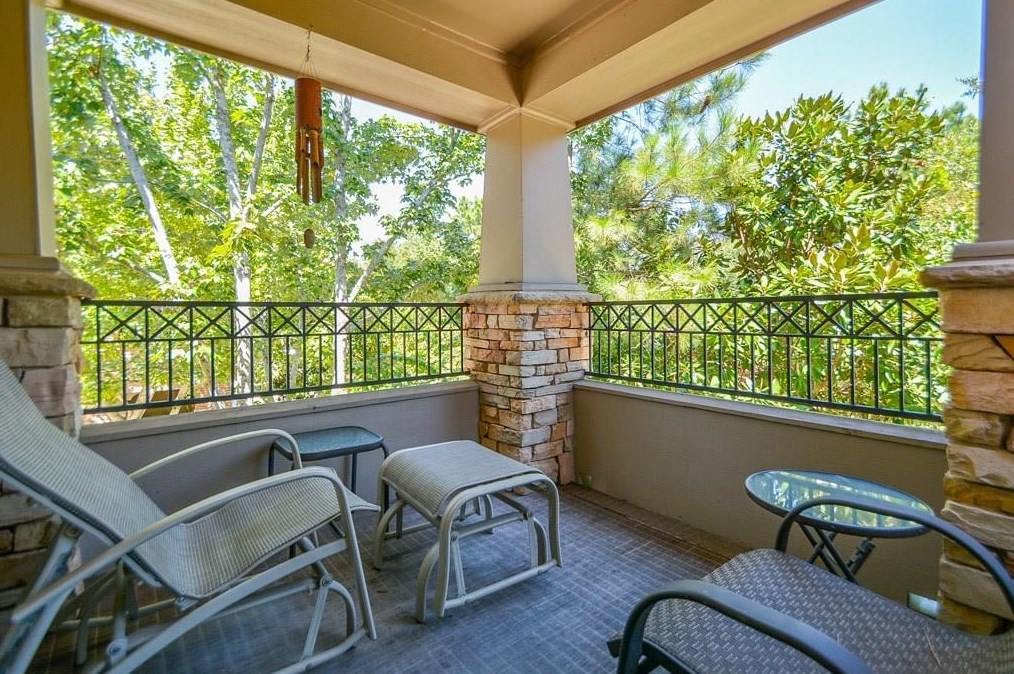60 Woodlily Pl, Spring TX  77382-1255 exterior
