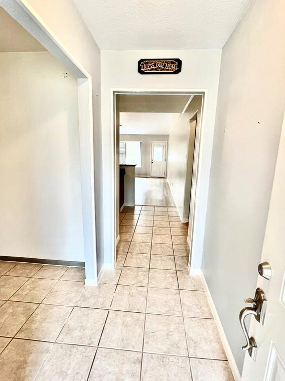 4850 Kentington Dr, Alvin, TX 77511-5412