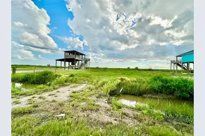 1399 Van Sant, Gilchrist, TX 77617 - Photo 2