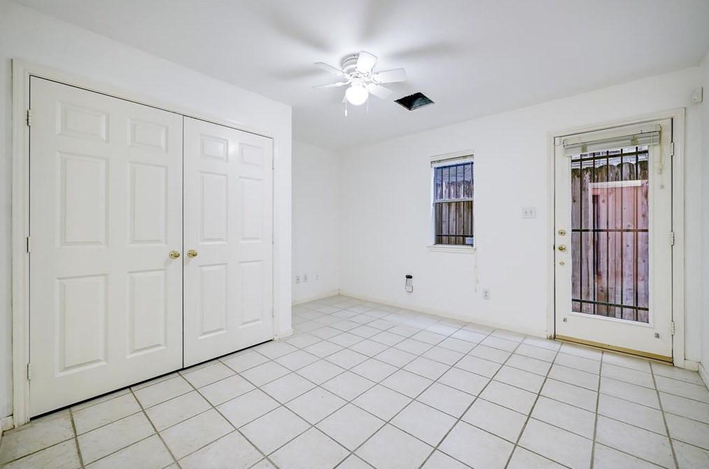 1205 Marconi St, Houston TX  77019-4209 exterior