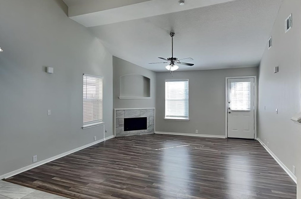 17307 S Summit Canyon Dr, Houston, TX 77095