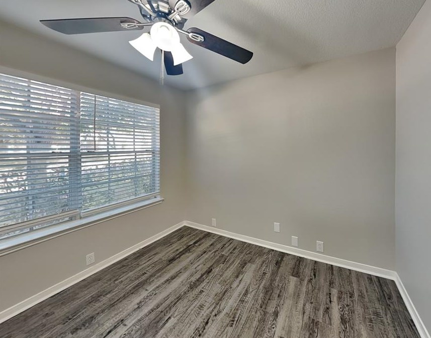 17307 Summit Canyon Dr, Houston TX  77095-6945 exterior