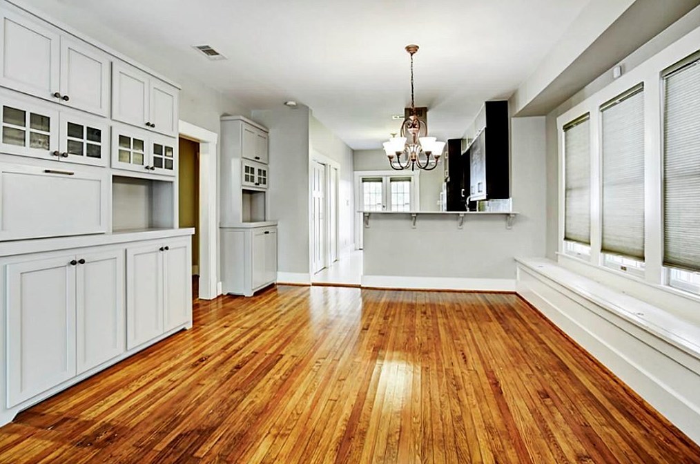 1135 Yale St, Houston, TX 77008