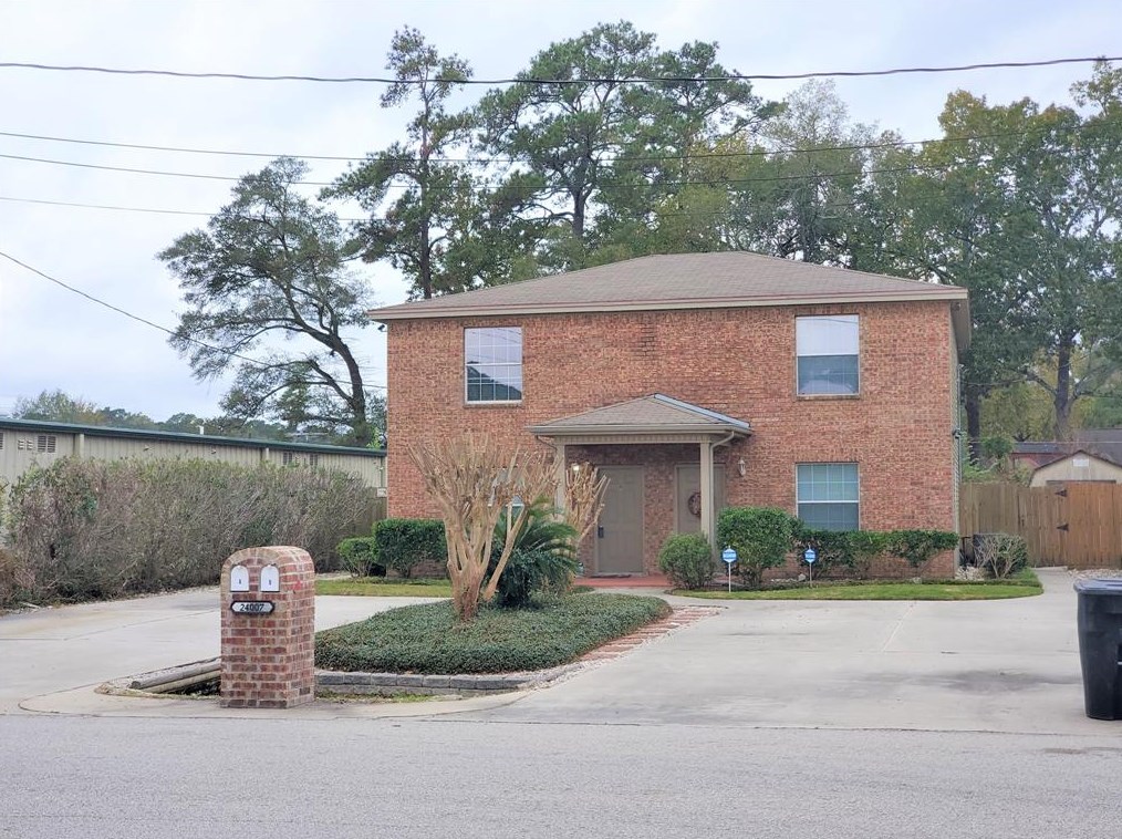 24007 Strong Pine Dr #a, Huffman, TX 77336