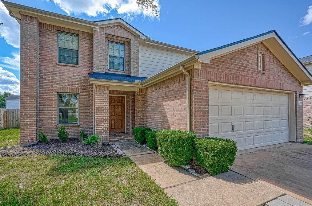 17039 Kemble Creek Dr, Houston TX  77084-6547 exterior