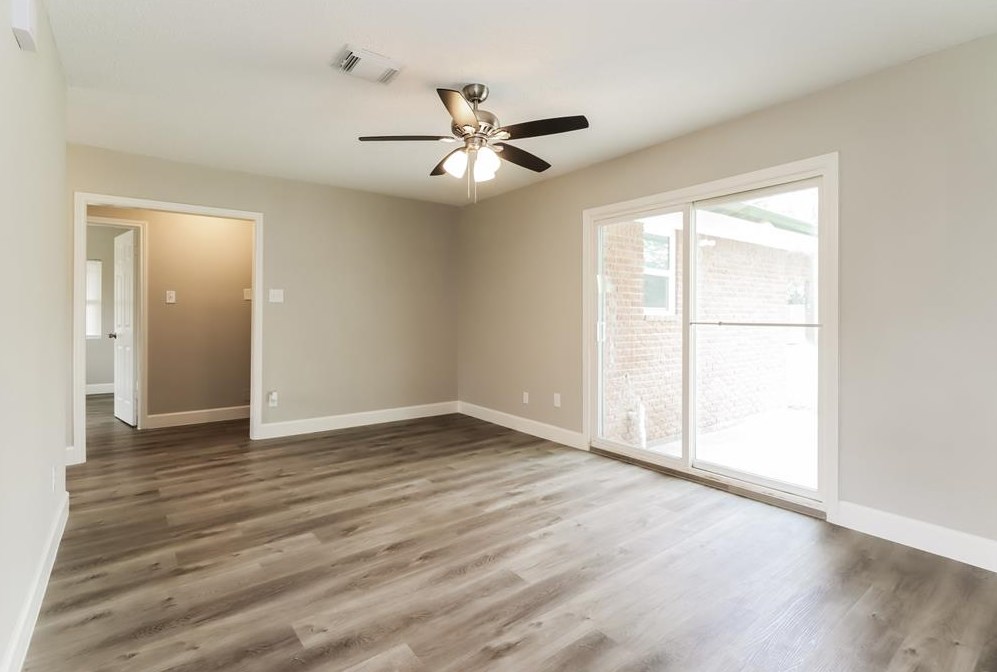 10313 Kelburn Dr, Houston TX  77016-3440 exterior