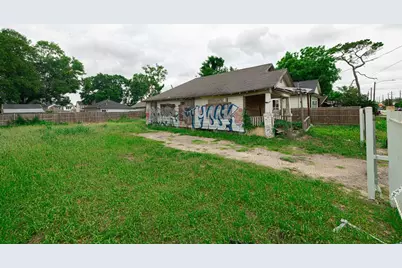 418 Coronado Street, Houston, TX 77009 - Photo 6