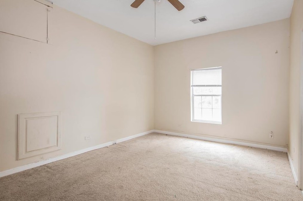 320 Tomlinson St, Grayburg TX  77659-3836 exterior