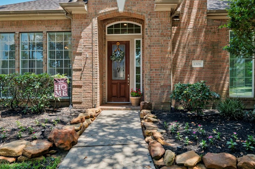 1306 Lambourne Cir, Spring, TX 77379-3640