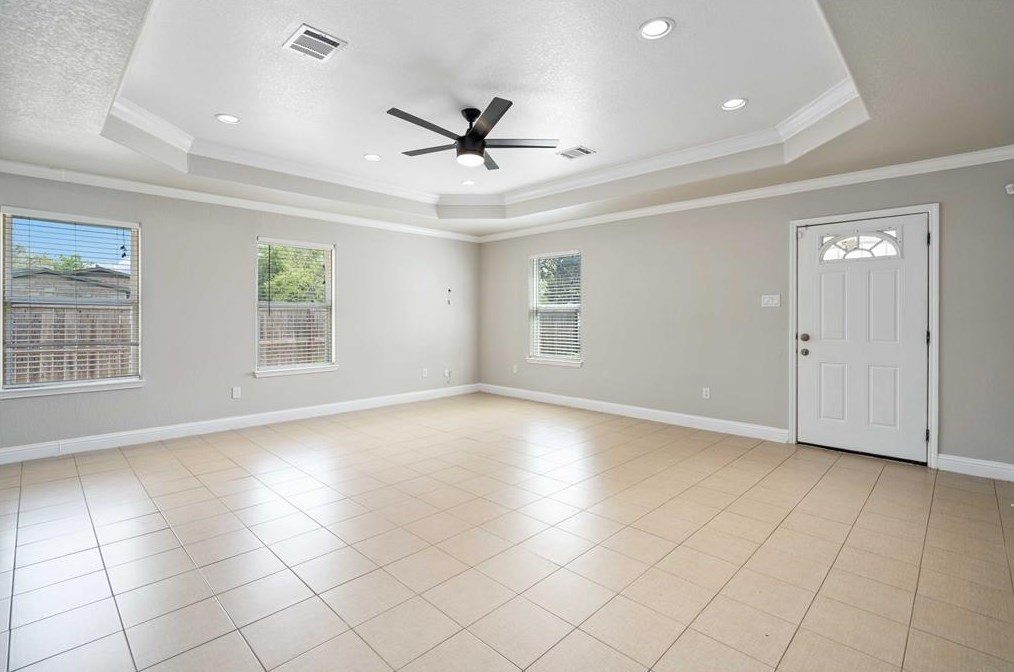 217 Armstrong St, Houston TX  77029-4803 exterior