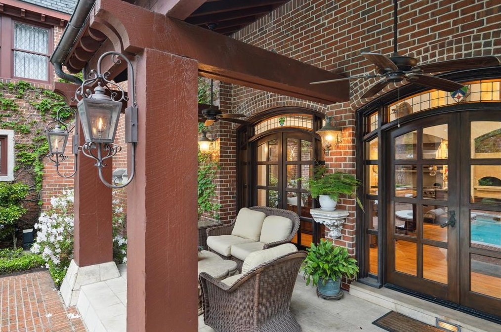 1517 Kirby Dr, Houston TX 77005-3143 exterior