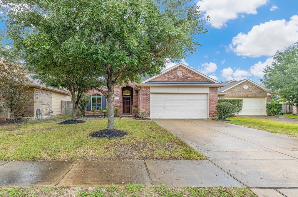 16911 Savannah Park Dr, Cypress TX  77429-5535 exterior