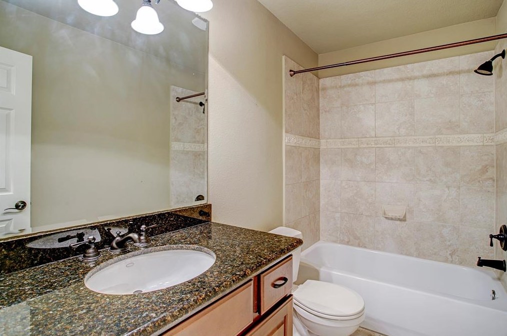 334 Gregg St, Houston TX  77020-6136 exterior