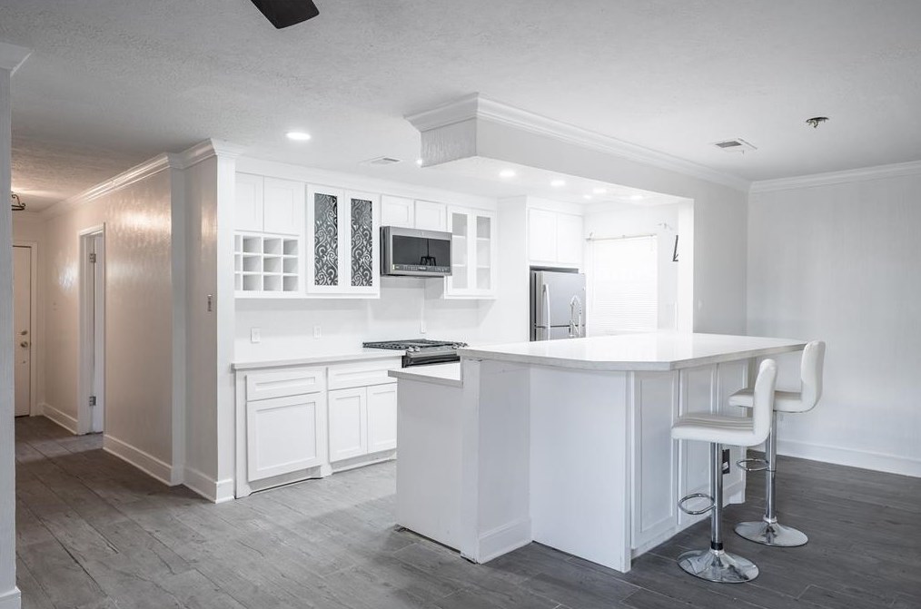 4423 Italy Ln, Pasadena, TX 77505-4119