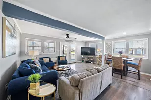 305 Ocean Blvd, Freeport, TX 77541 - Photo 2