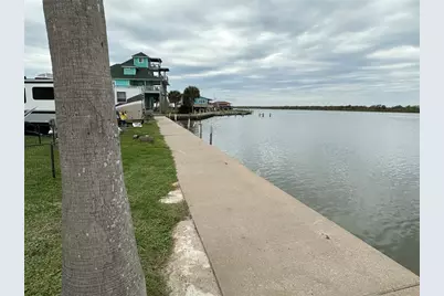 1330 Resort Road, Crystal Beach, TX 77650 - Photo 6