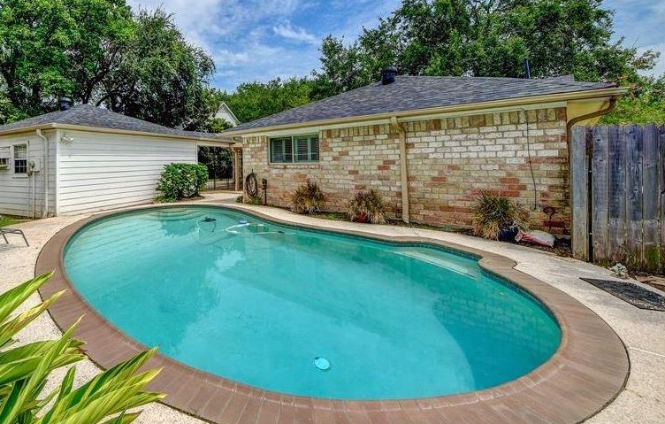 2846 Cotton Stock Dr, Sugar Land TX  77479-1421 exterior