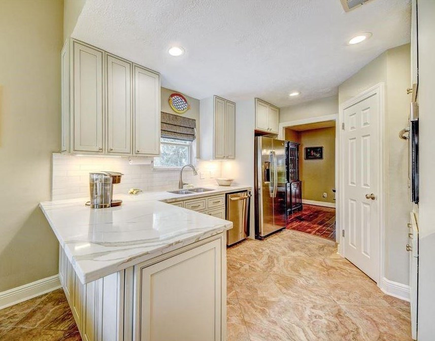 2846 Cotton Stock Dr, Sugar Land TX  77479-1421 exterior