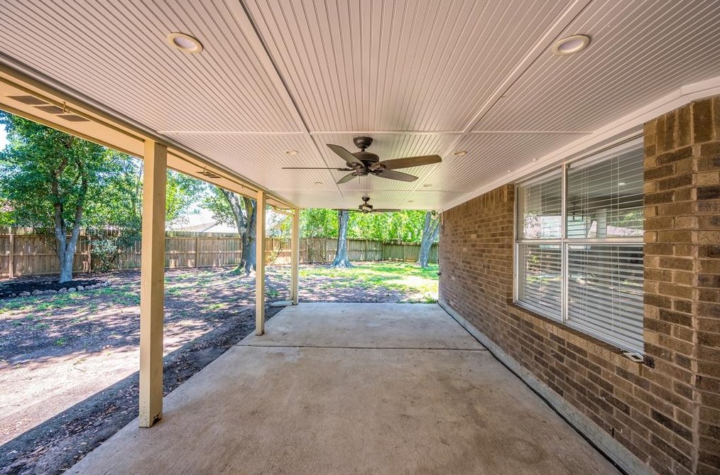 20014 Elmsbury Ct, Katy TX  77449-6634 exterior