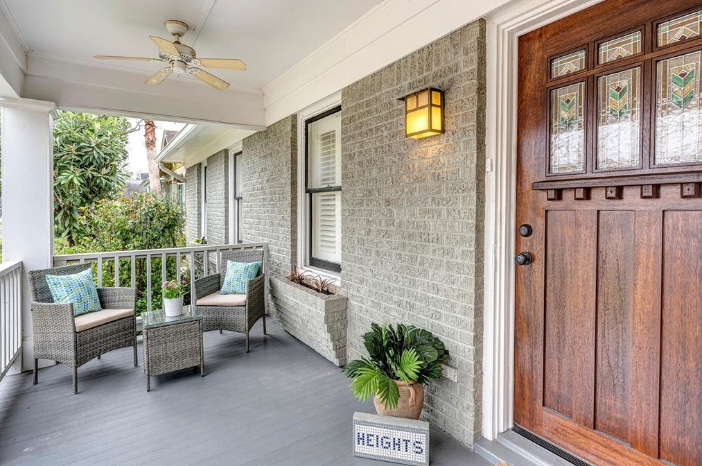 1530 Harvard St, Houston, TX 77008-4217