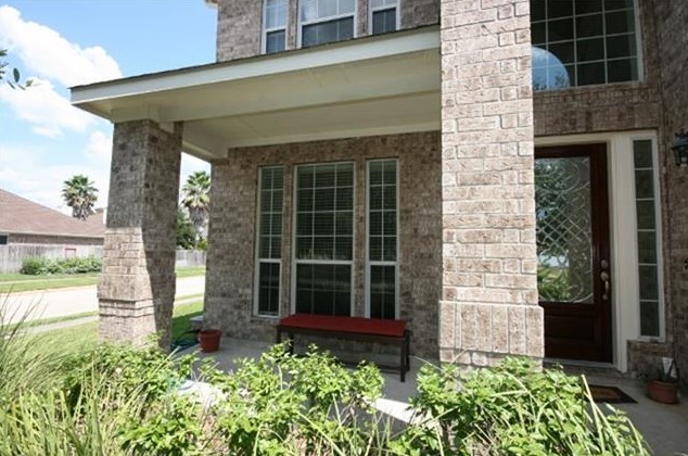 8303 Palmetta Spring Dr, Tomball, TX 77375