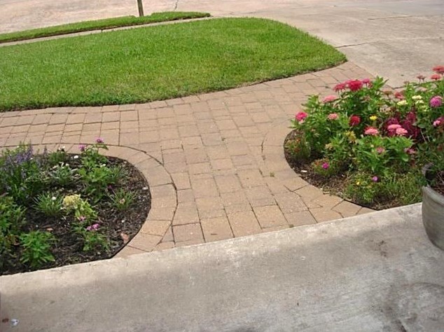 2214 Trail West St, Sugar Land TX  77478-4343 exterior