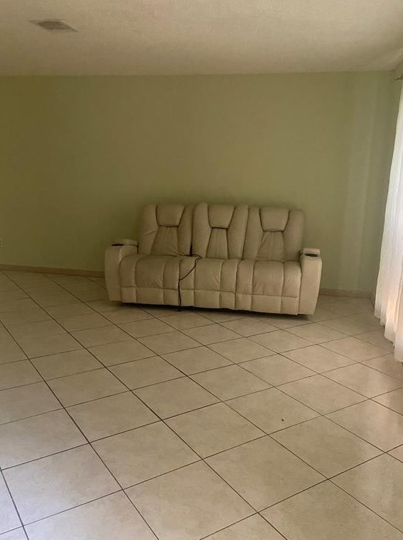 9402 Towerstone Dr, Spring TX  77379-4466 exterior