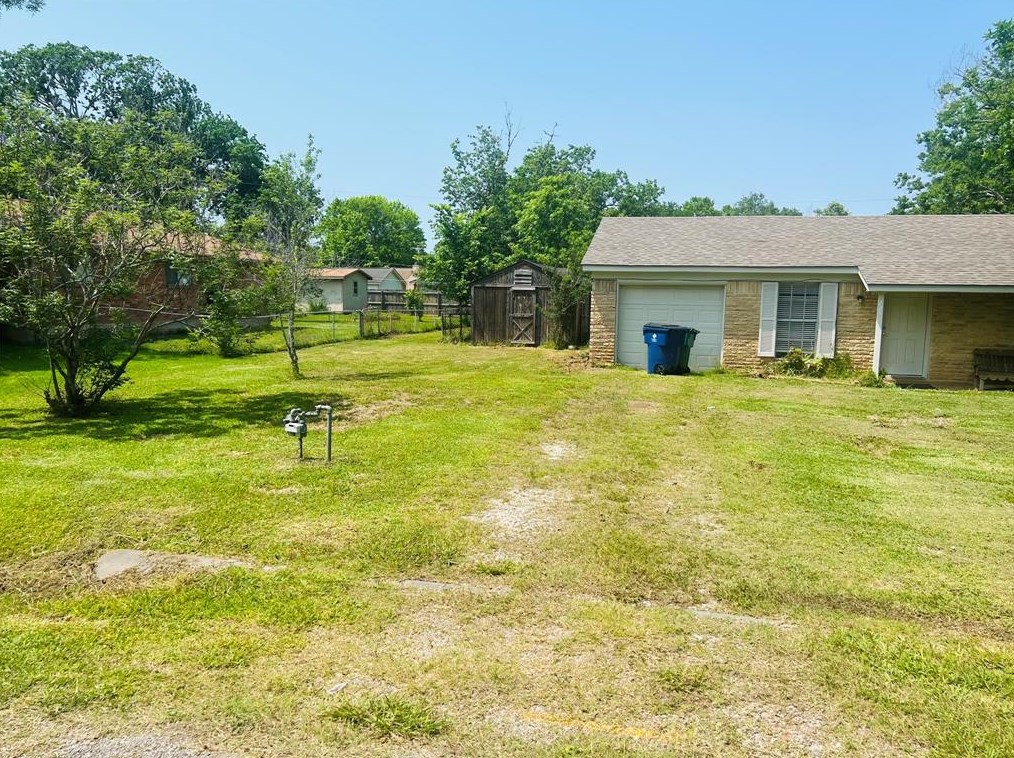 224 Stuart St, Richwood, TX 77531